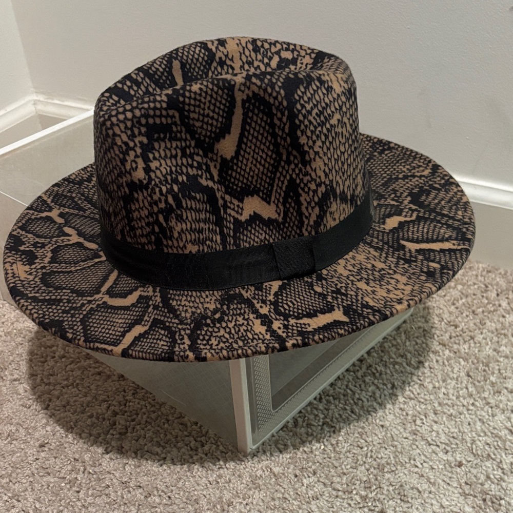 Snake Print Fedora Hat